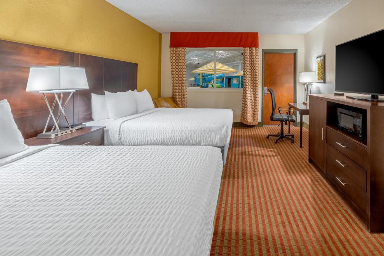 Grand Williston Hotel And Conference Center Экстерьер фото
