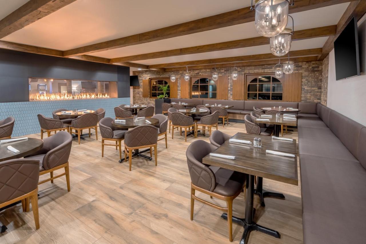 Grand Williston Hotel And Conference Center Экстерьер фото