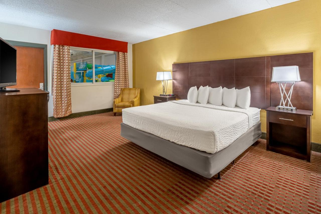 Grand Williston Hotel And Conference Center Экстерьер фото